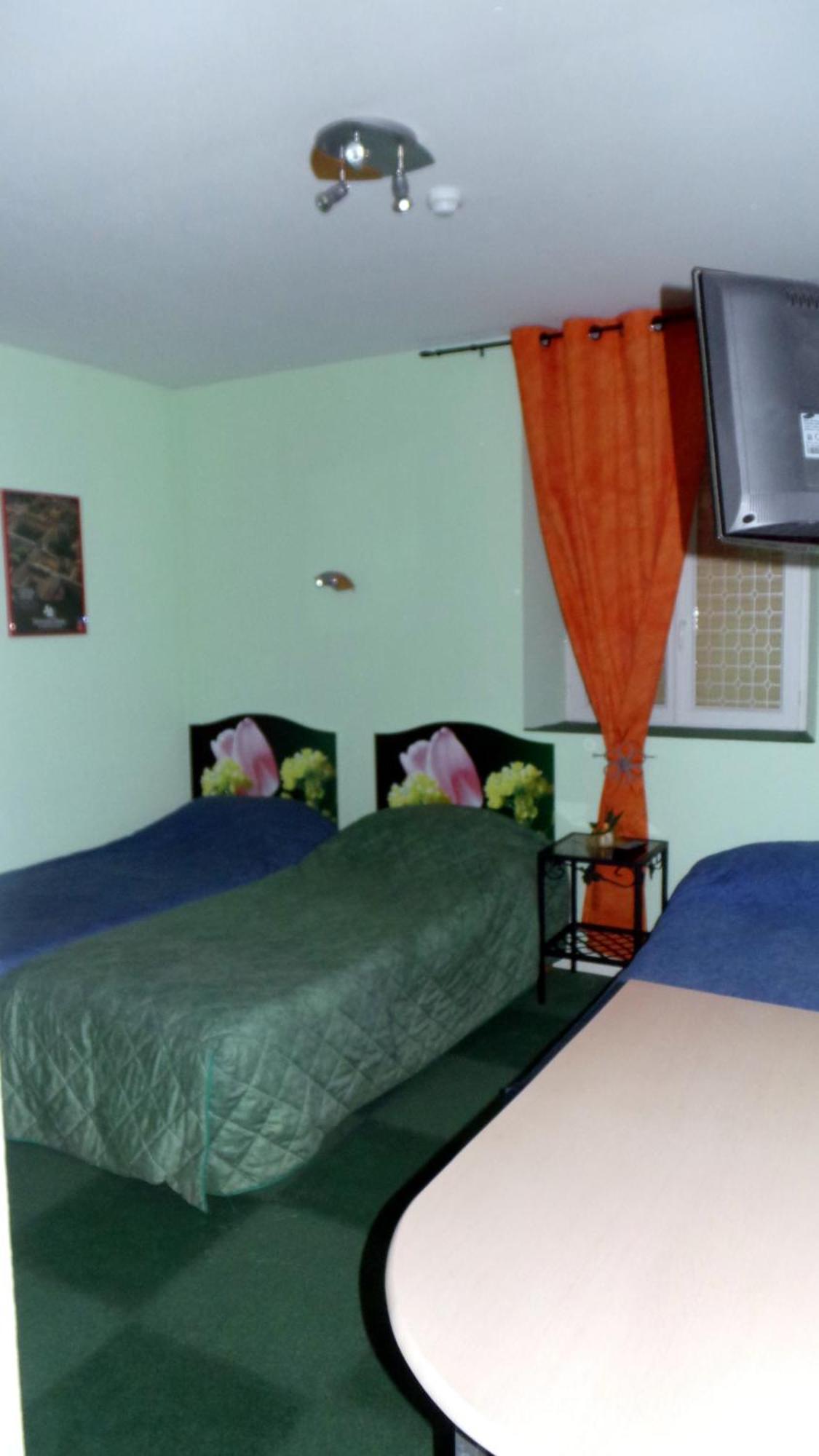 Hotel Le Gambetta Carmaux Bilik gambar