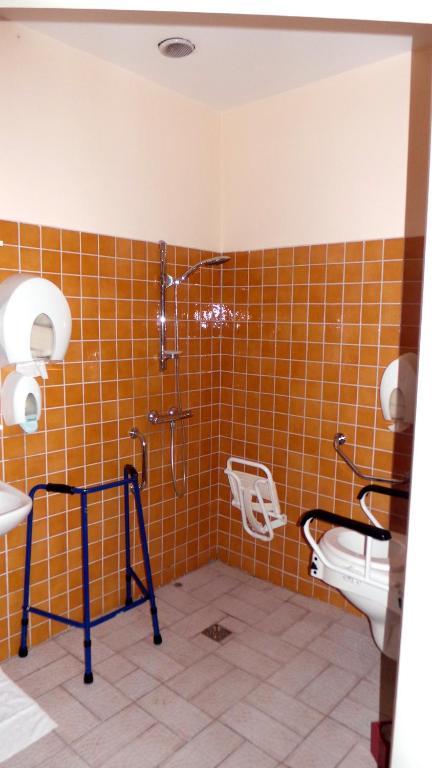 Hotel Le Gambetta Carmaux Bilik gambar