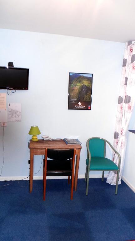 Hotel Le Gambetta Carmaux Bilik gambar